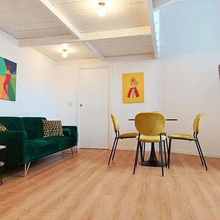 Domus Tasso 75 Napoli