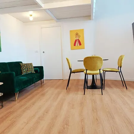 Casa vacanze Domus Tasso 75 *