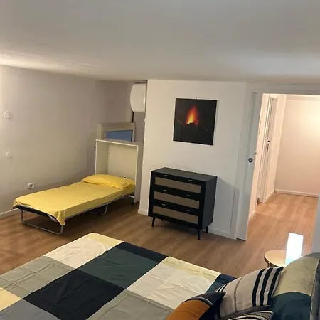 Domus Tasso 75 Holiday home *