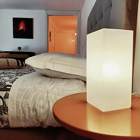 Domus Tasso 75 * Naples