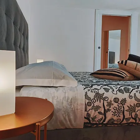 Domus Tasso 75 Νάπολη